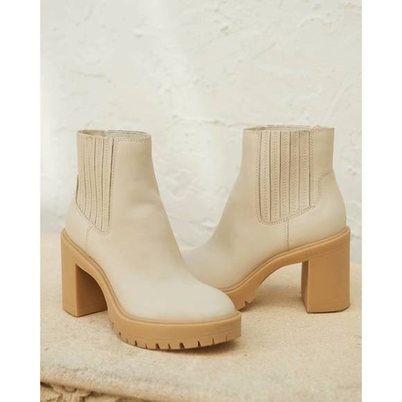 NEW DOLCE VITA caster h2o booties in ivory - Picture 1 of 5